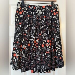 LuLaRoe Madison Skirt with Pockets Size Large